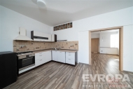 Prodej komer�n�ho prostoru, Vrchlab� (okres Trutnov)