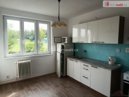 Pron�jem bytu 4+1, 72 m2, OV, Zbuzany (okres Praha-z�pad), ul. V Zahrad�