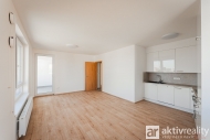 Pron�jem bytu 4+kk, 111 m2, OV, Praha 6, Ruzyn�, ul. Sto�esova