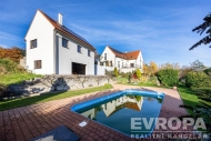 Prodej samostatn�ho RD, 350 m2, Ko��tky (okres Mlad� Boleslav)