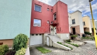Prodej �adov�ho RD, 180 m2, Uhersk� Hradi�t�, Jaro�ov