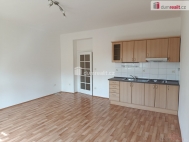 Pronájem bytu 1+kk, 35 m2, OV, Praha 10, Strašnice, ul. Za poštou