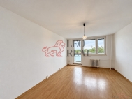 Pron�jem bytu 3+1, 64 m2, DV, �esk� Brod (okres Kol�n), ul. Na Ciheln�