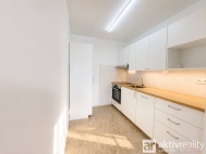 Pronájem bytu 2+kk, 40 m2, OV, Neratovice (okres Mělník), ul. 17. listopadu