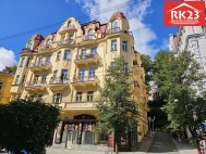 Prodej bytu 4+1, 106 m2, OV, Mariánské Lázně (okres Cheb), ul. Hlavní třída