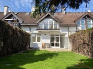 Pron�jem �adov�ho RD, 140 m2, Hradec Kr�lov�, Mal�ovice