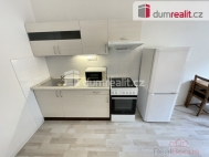 Pron�jem bytu 1+kk, 30 m2, OV, Praha 5, Sm�chov, ul. Moul�kova