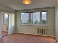 Pron�jem bytu 2+1, 45 m2, OV, Praha 5, Hlubo�epy, ul. Lama�ova