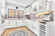 Prodej bytu 4+1, 92 m2, OV, Karlovy Vary, Stará Role, ul. Příčná