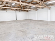 Pron�jem skladovac�ch prostor, Krnov, Pod Cvil�nem (okres Brunt�l)