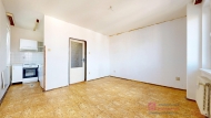 Prodej bytu 1+kk, 34 m2, OV, Břeclav, Poštorná, ul. Nádražní