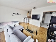 Pronájem bytu 1+kk, 31 m2, OV, Brno, Líšeň (okres Brno-město), ul. Hochmanova