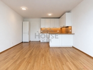 Pronájem bytu 1+kk, 37 m2, OV, Kladno, ul. Lesík