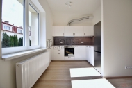 Pronájem bytu 2+kk, 37 m2, OV, Praha 4, Michle, ul. Vnější