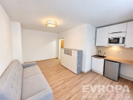 Pron�jem bytu 1+kk, 23 m2, OV, Cheb, ul. Hradebn�