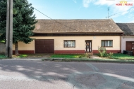 Prodej rohov�ho RD, 290 m2, �anov (okres Znojmo)