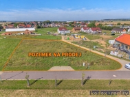 Prodej pozemku , určený k výstavbě RD, Praskačka (okres Hradec Králové)
