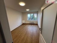 Pron�jem bytu 2+1, 64 m2, OV, Praha 6, Dejvice, ul. Na Zavadilce