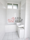 Pron�jem bytu 2+1, 0 m2, OV, N�m칻 nad Oslavou (okres T�eb��), ul. Husova