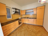 Pron�jem bytu 2+kk, 84 m2, OV, Praha 7, Bubene�, ul. �meralova