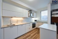 Pronájem bytu 3+kk, 80 m2, OV, Praha 9, Černý Most, ul. Marešova