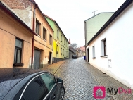 Pron�jem �adov�ho RD, 200 m2, Znojmo
