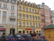 Pron�jem komer�n�ho prostoru, Karlovy Vary