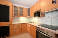 Pron�jem bytu 2+kk, 65 m2, OV, Praha 8, Libe�, ul. Nad Okrouhl�kem