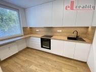 Pron�jem bytu 2+1, 44 m2, DV, Hranice, Hranice I-M�sto (okres P�erov), ul. Hrom�vka - exkluzivn�