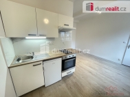 Pronájem bytu 1+kk, 25 m2, OV, Praha 5, Smíchov, ul. Moulíkova